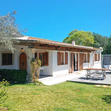 Schoenes In Mit Privatem Pool Holiday home Pollenca