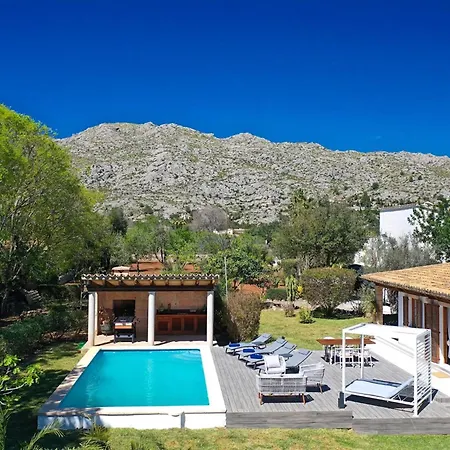 Schoenes In Mit Privatem Pool Pollenca